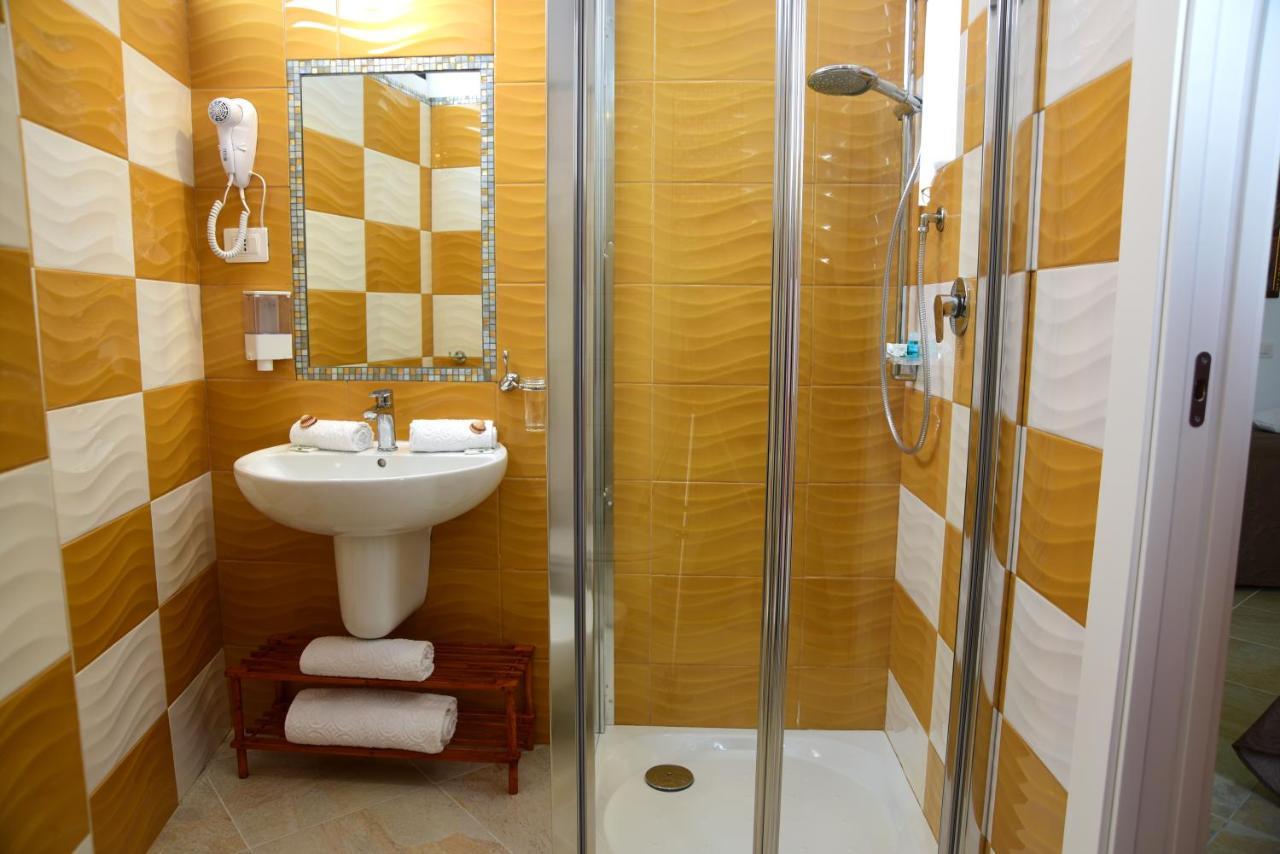 Armonia Rooms 泰尔莫利 外观 照片