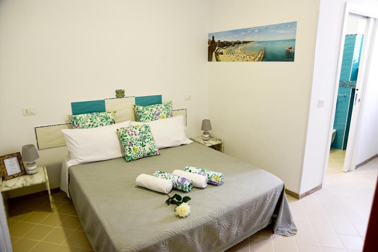 Armonia Rooms 泰尔莫利 外观 照片